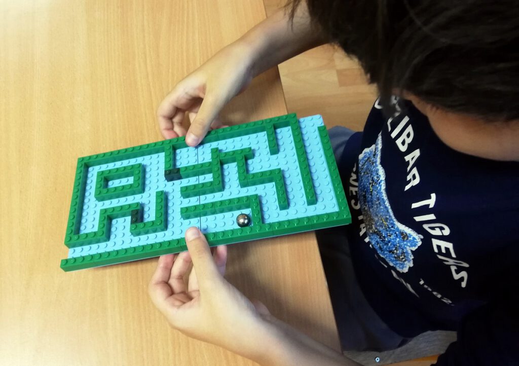 fejlesztofejtorok.hu - LEGO - Labirintus