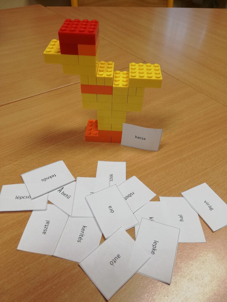 fejlesztofejtorok.hu - LEGO - Forma összeállítása